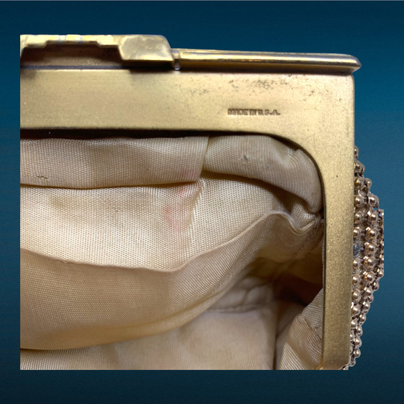 Vintage 1950's Whiting & Davis Gold Mesh Evening Bag Wristlet Rhinestone Clasp - Picture 5 of 9